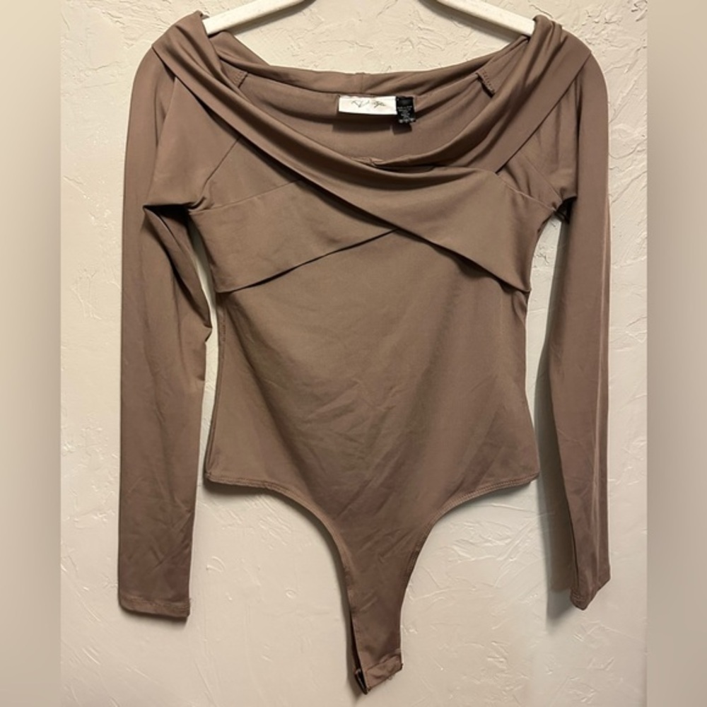RD Style Beige / Brown Off The Shoulder Bodysuit - xsmall